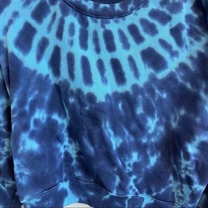 Agolde cropped tie dye sweatshirt.